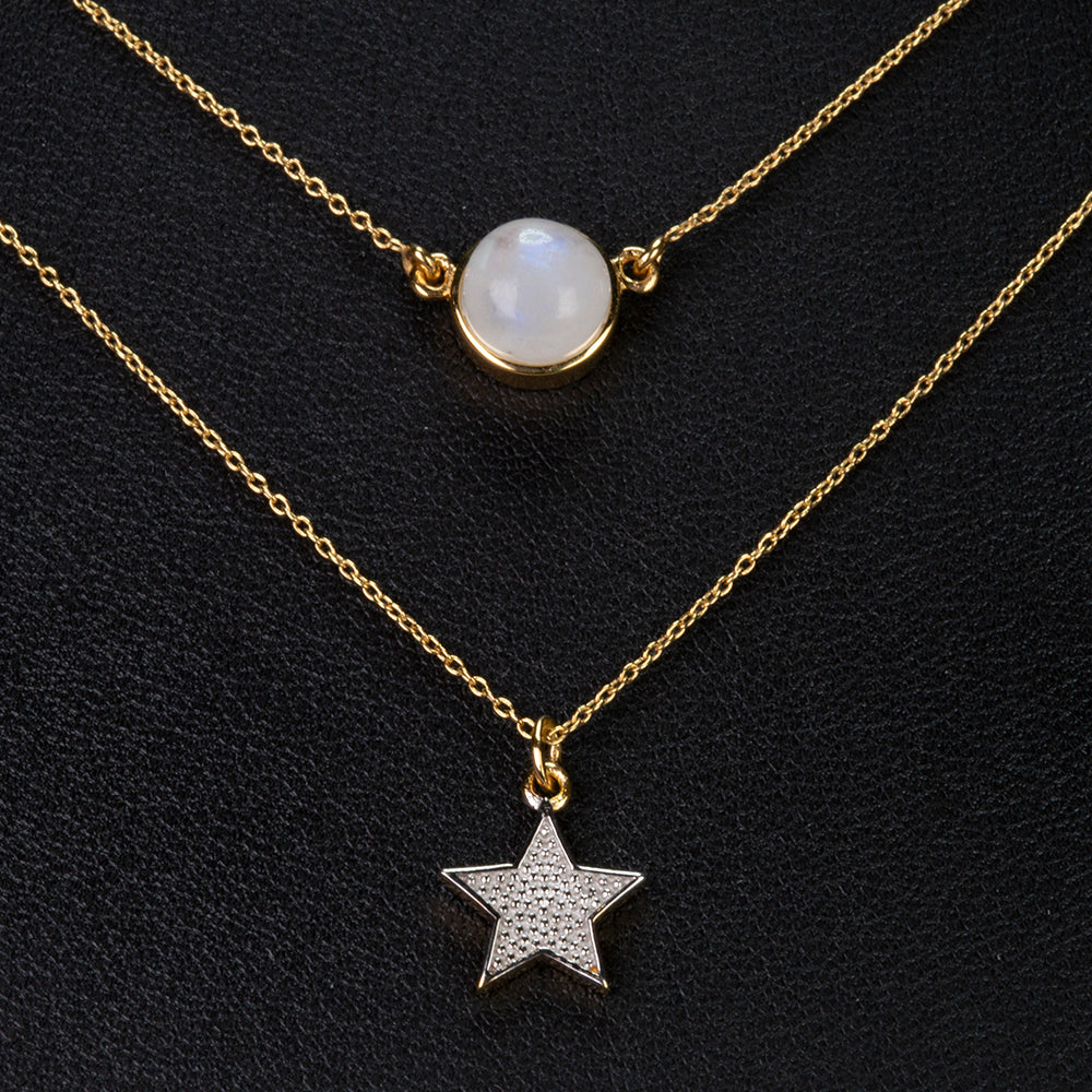 Conjunto de Prata com Banho de Ouro com Pedra da Lua Arco-íris  Contraste: Cabeca de Veado (800)