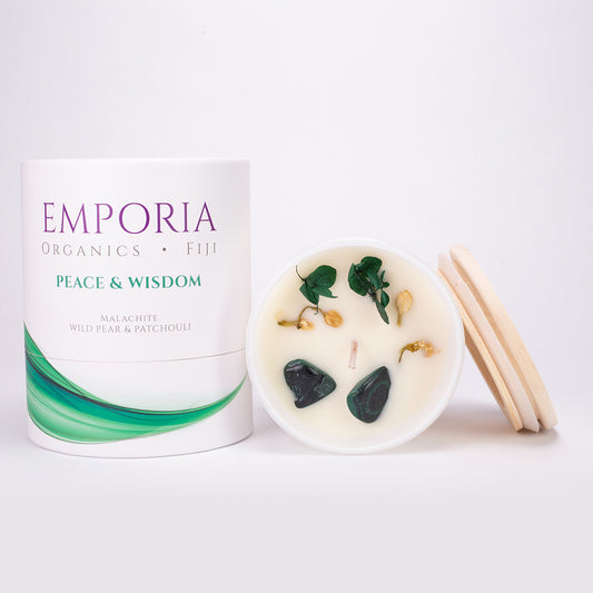 Emporia Organics FIJI Vela de Vidro -PAZ & SABEDORIA, com Malaquite, aroma a pêra selvagem & patchouli, 100% cera de soja, 230g
